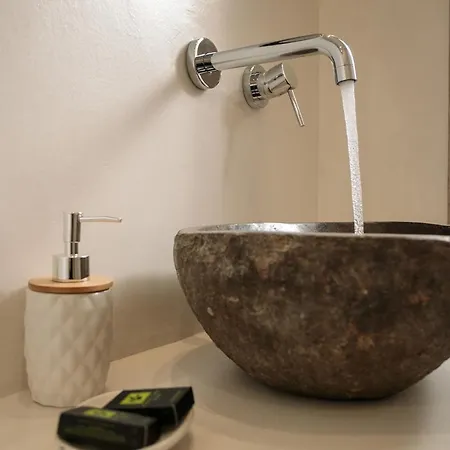 فيلة Jardin De Stelida