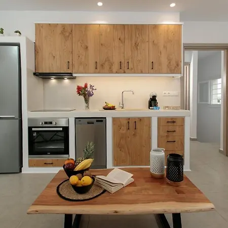 فيلة Jardin De Stelida ستيليدا